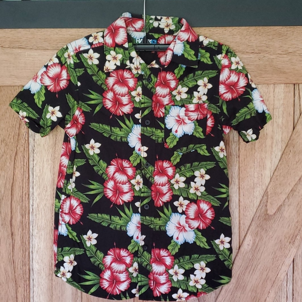 Boys Hawian Shirt New Small 10 12